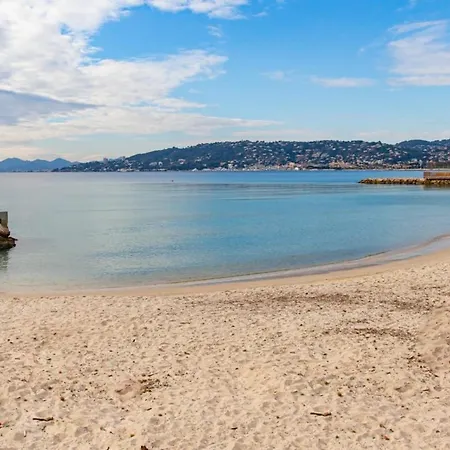 Air-conditioned With Sea View And At The Foot Of The Beaches Appartement *