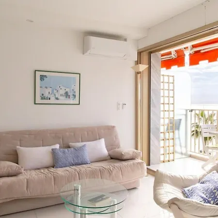 Air-conditioned With Sea View And At The Foot Of The Beaches Apartment *